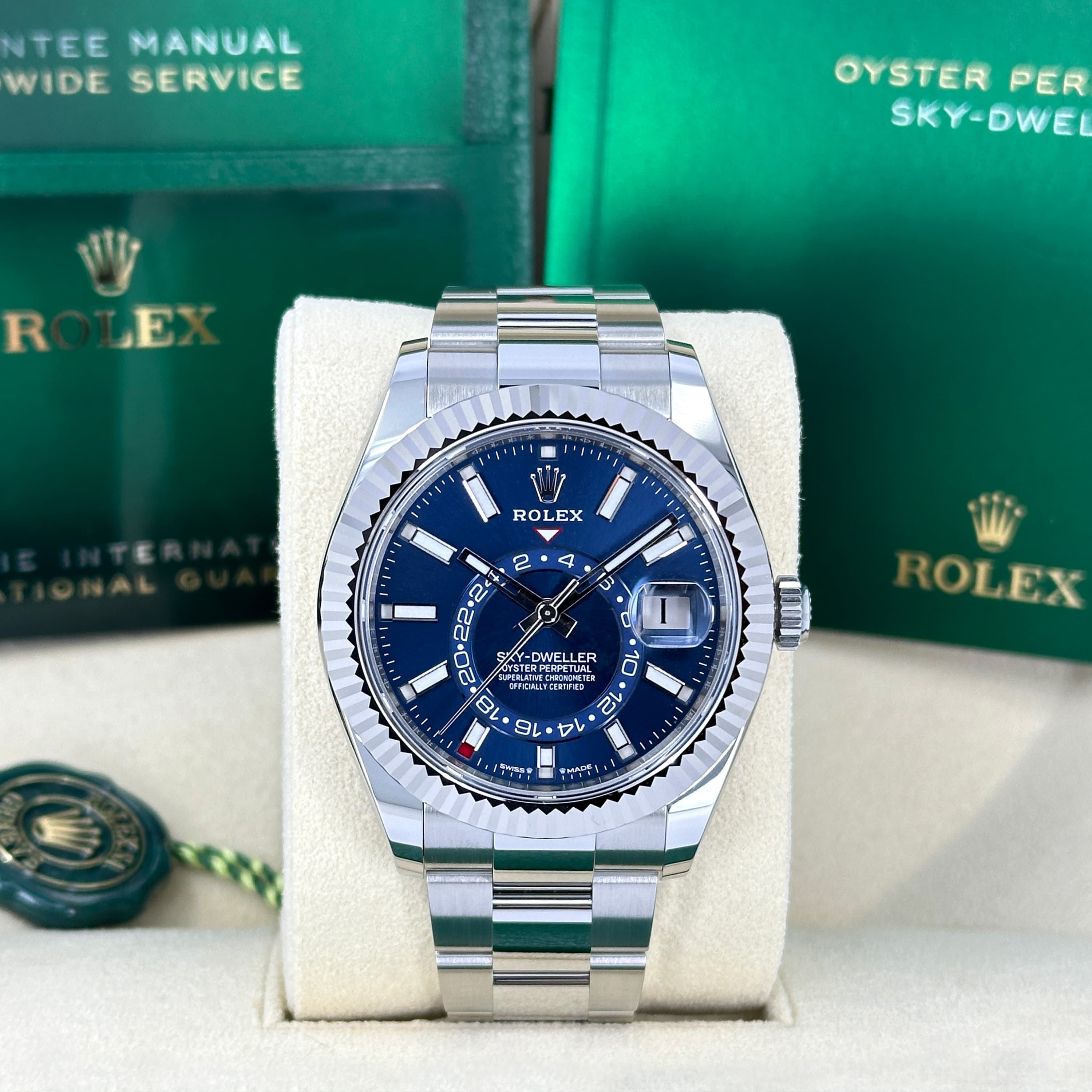Rolex Sky-Dweller - Photo 1