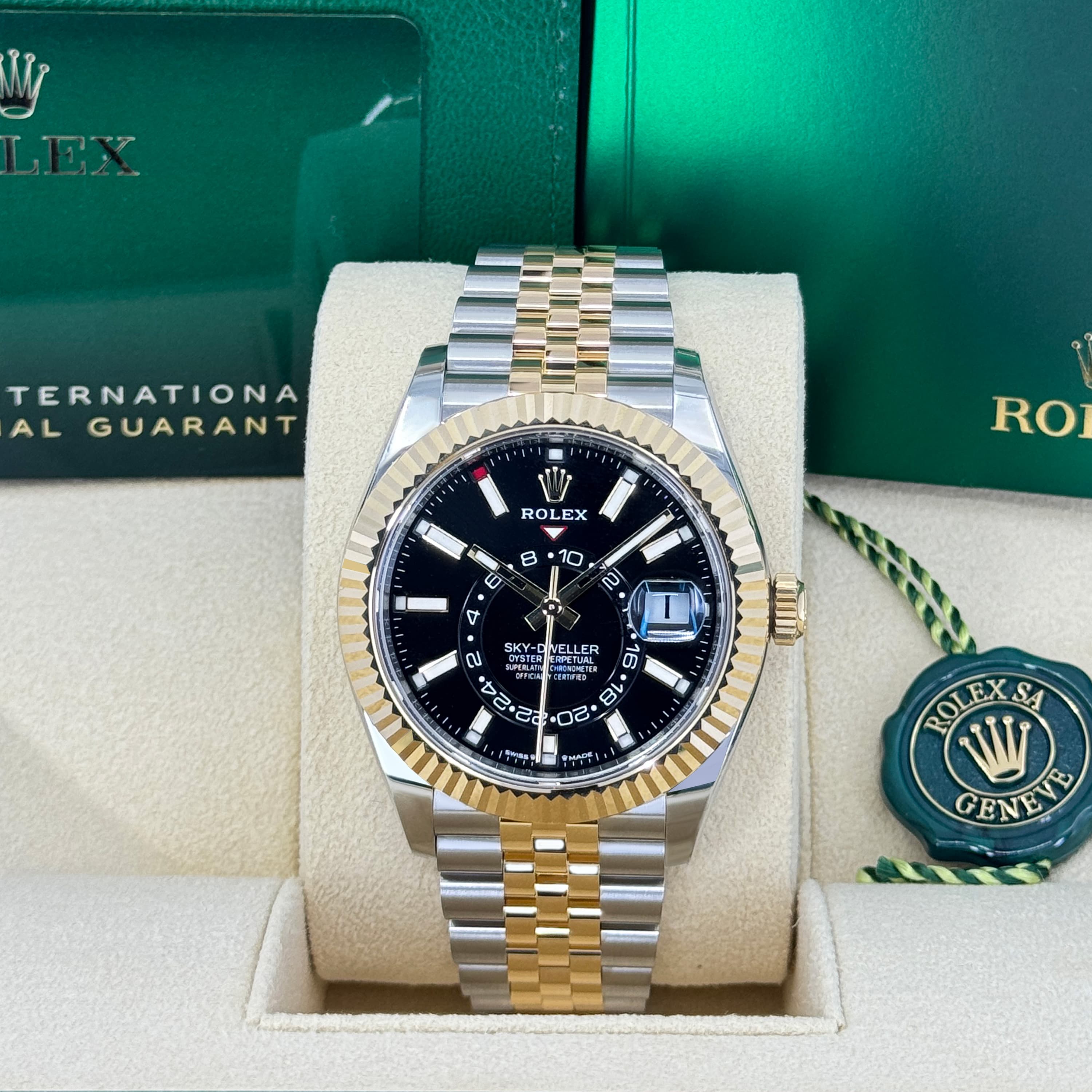 Rolex Sky-Dweller - Photo 1