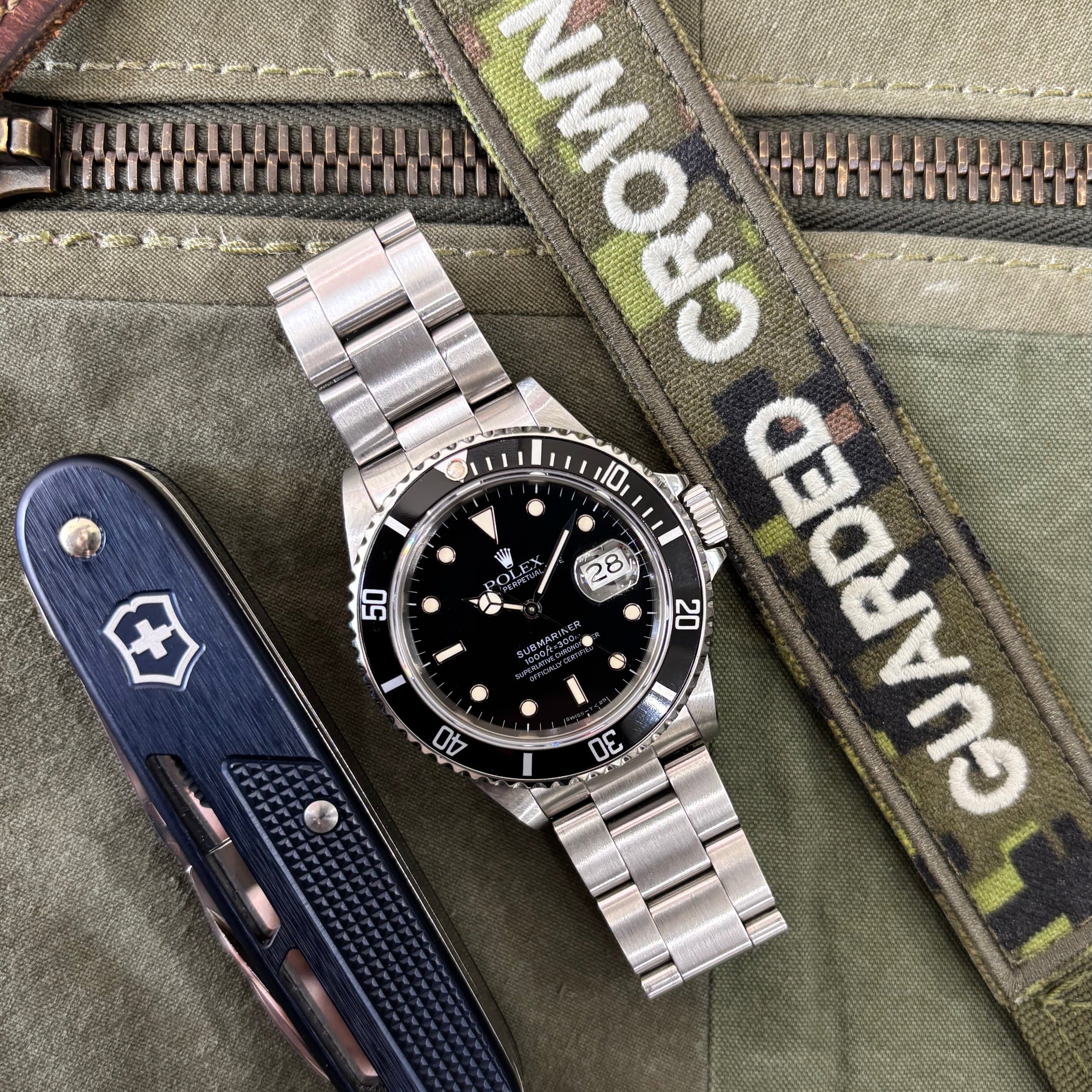 Rolex Submariner Date - Photo 1