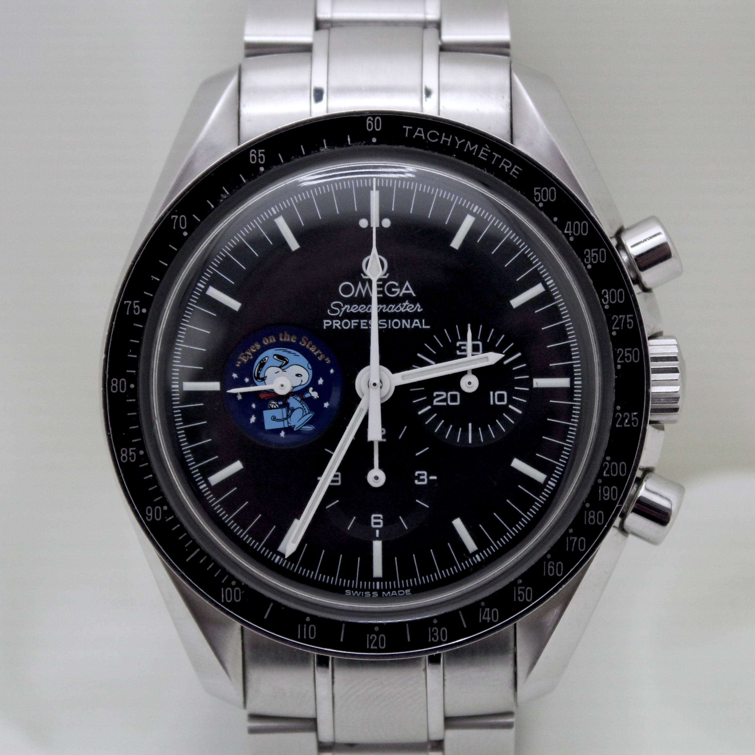 Omega Speedmaster Moonwatch "Snoopy"