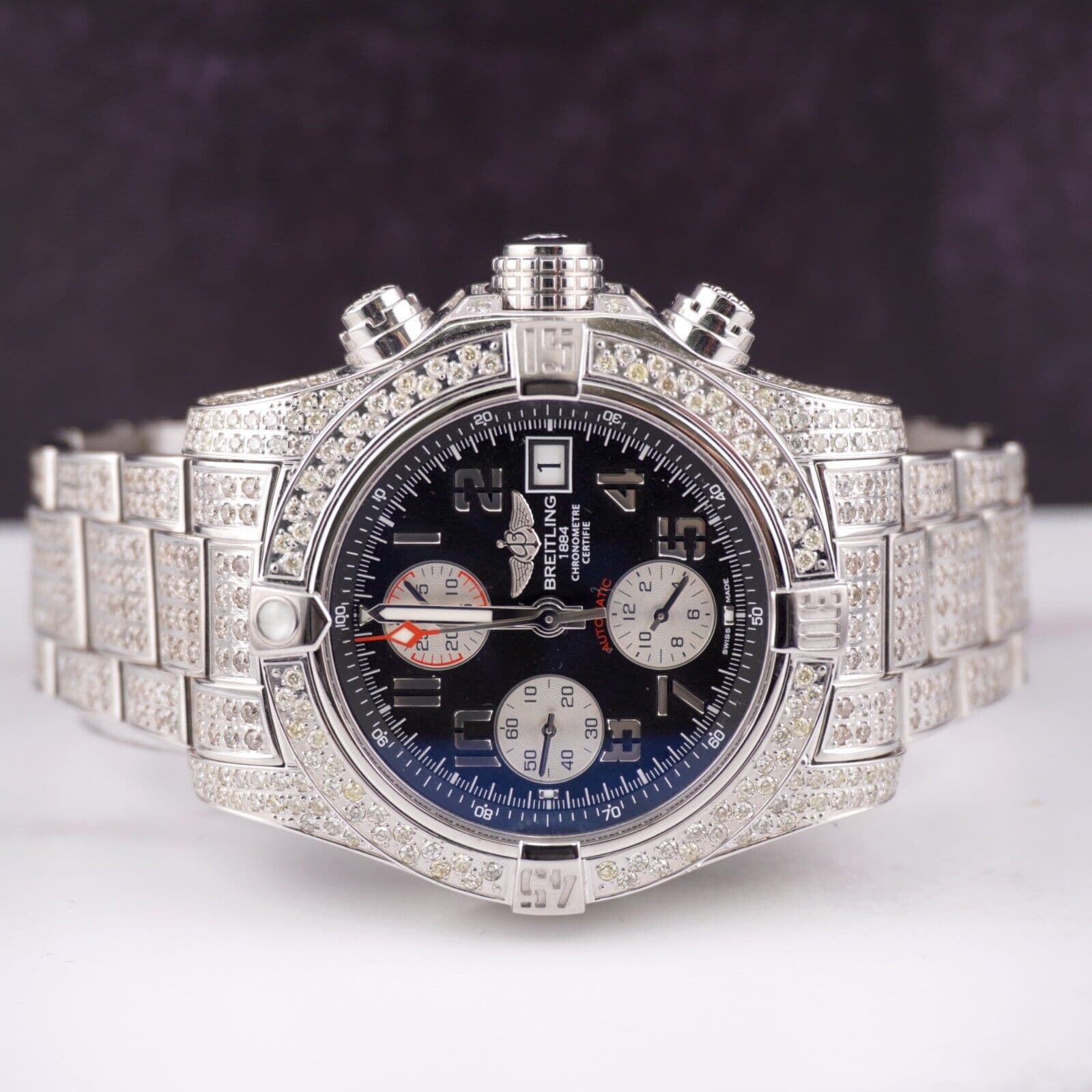 Breitling Avenger II - Photo 1