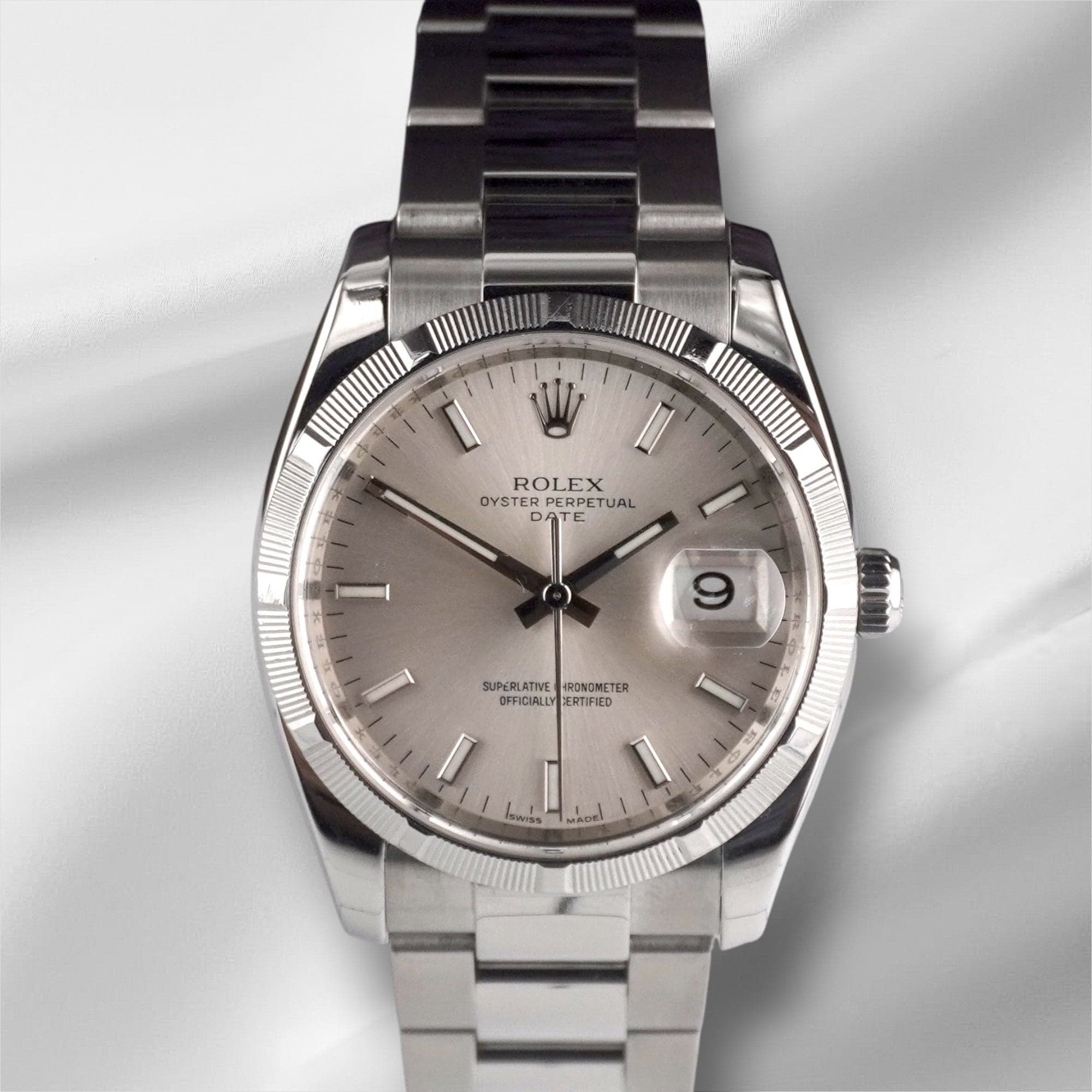 Rolex Oyster Perpetual Date - Photo 1