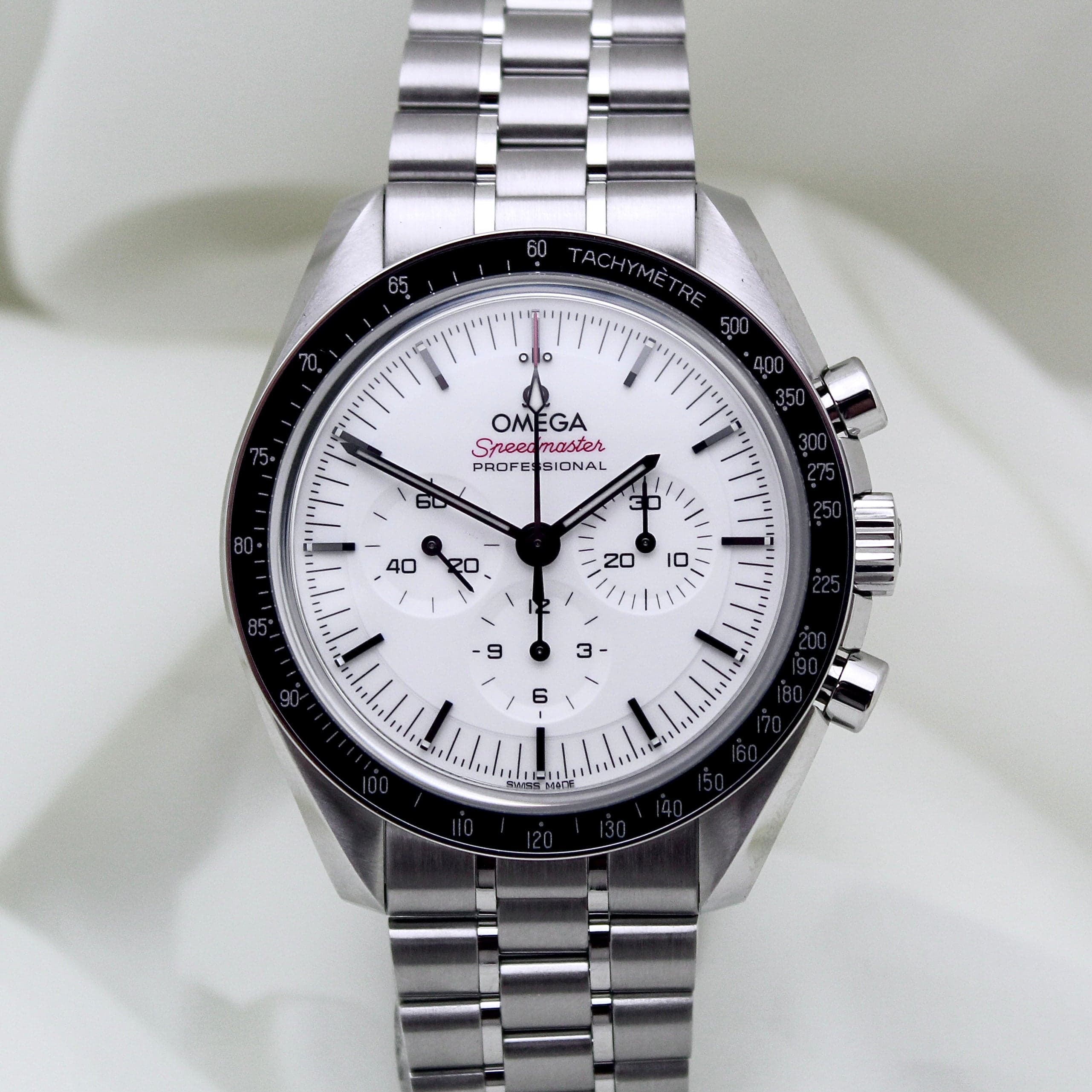 Omega Speedmaster Moonwatch Professional