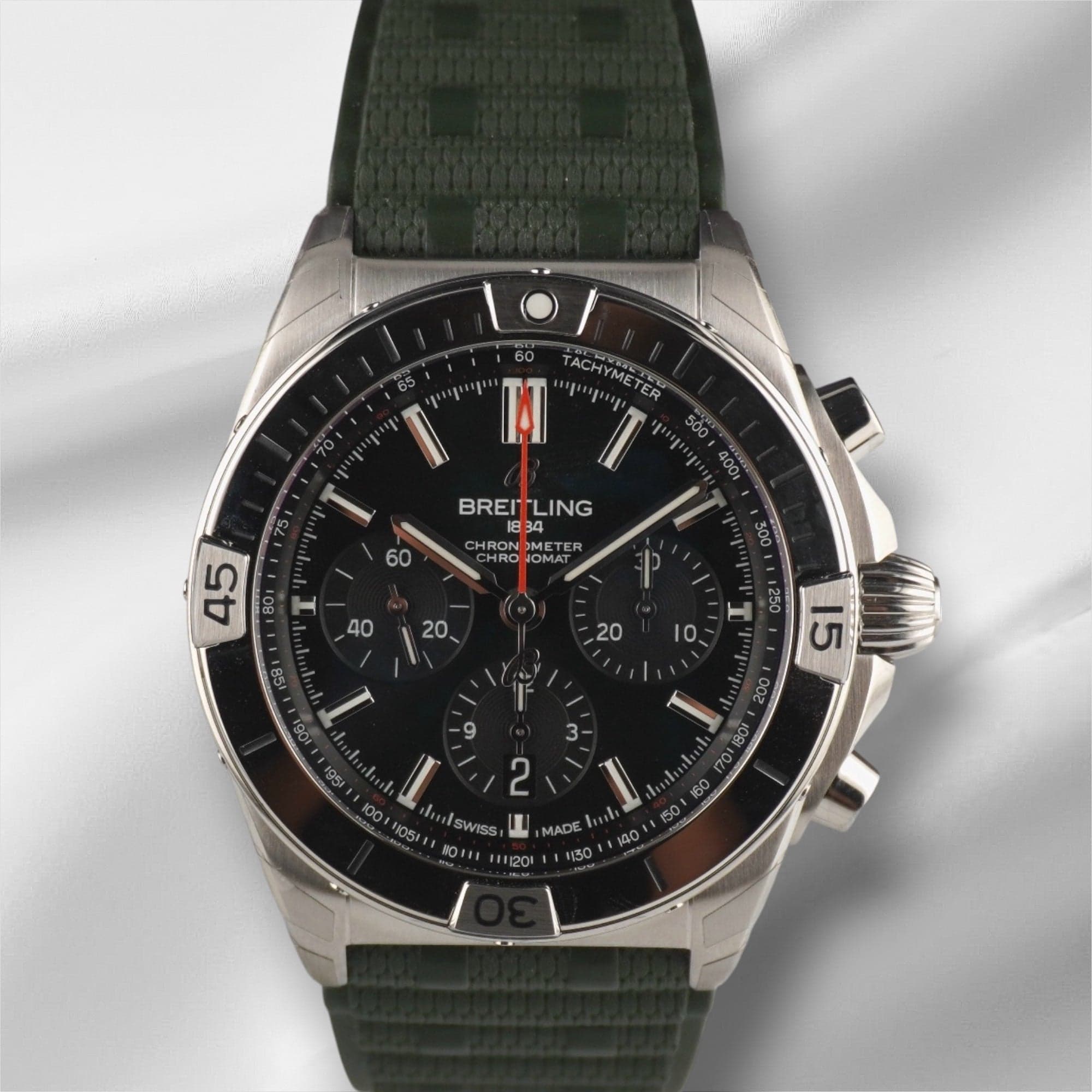 Breitling Chronomat B01 - Photo 1