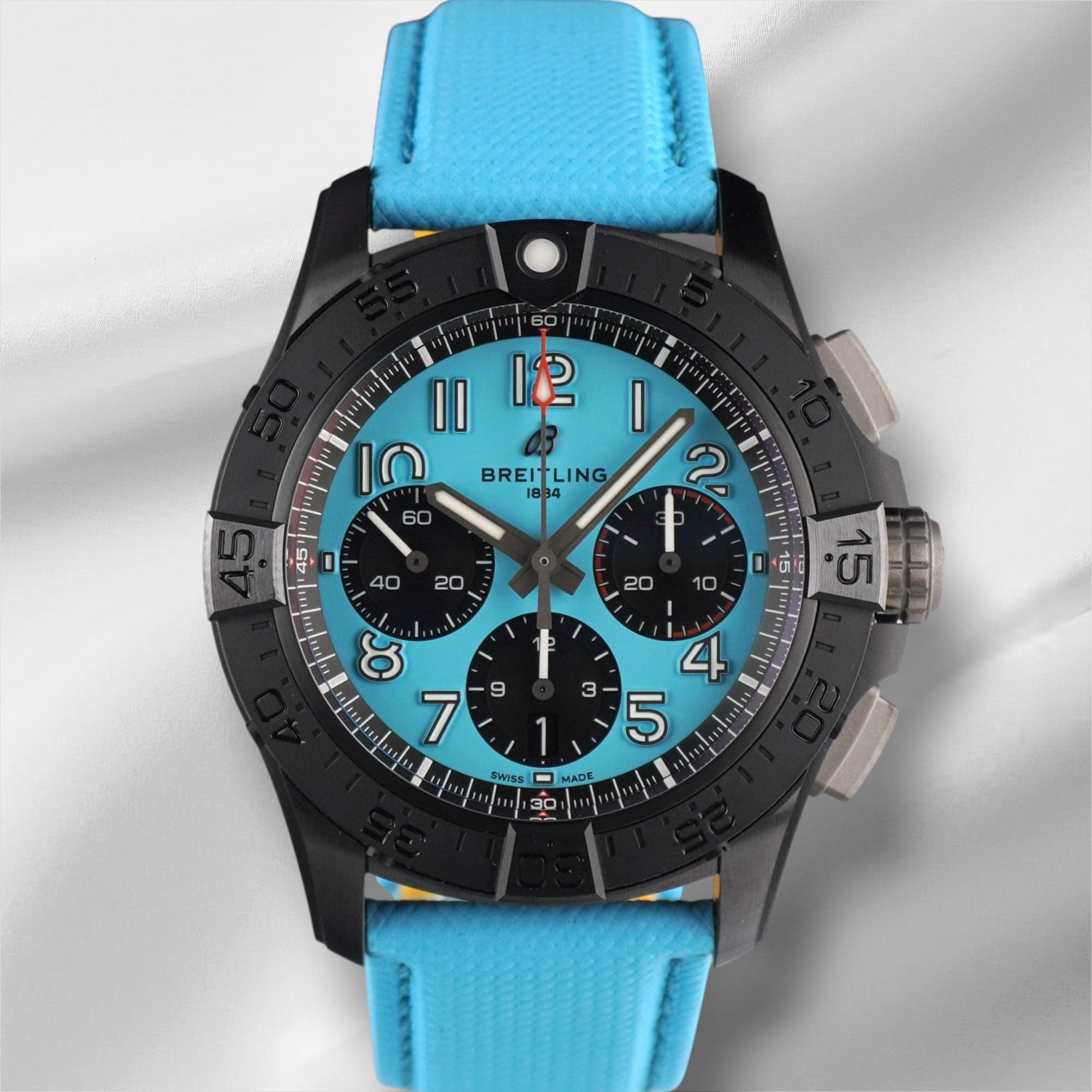 Breitling Avenger B01 - Photo 1