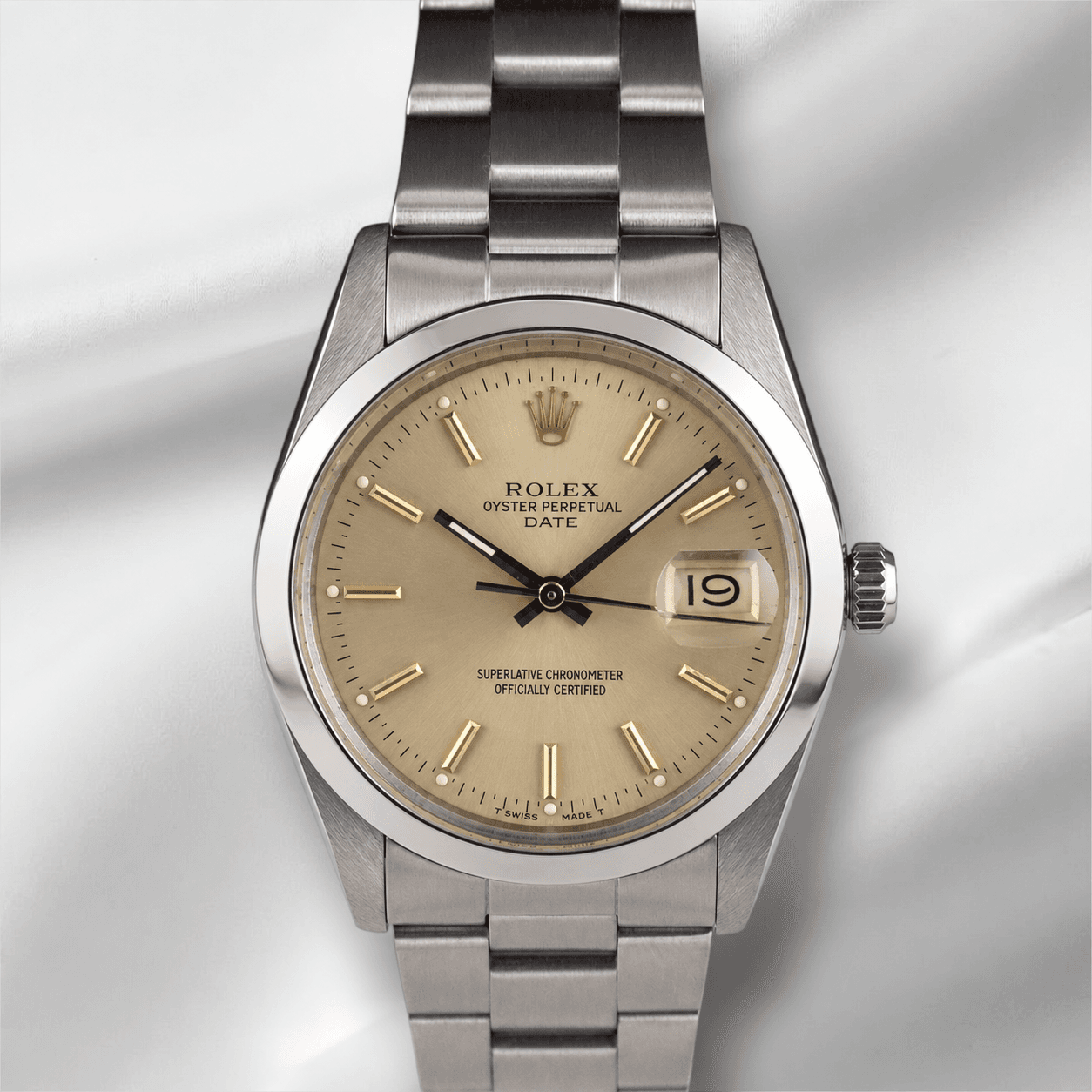Rolex Oyster Perpetual Date - Photo 1