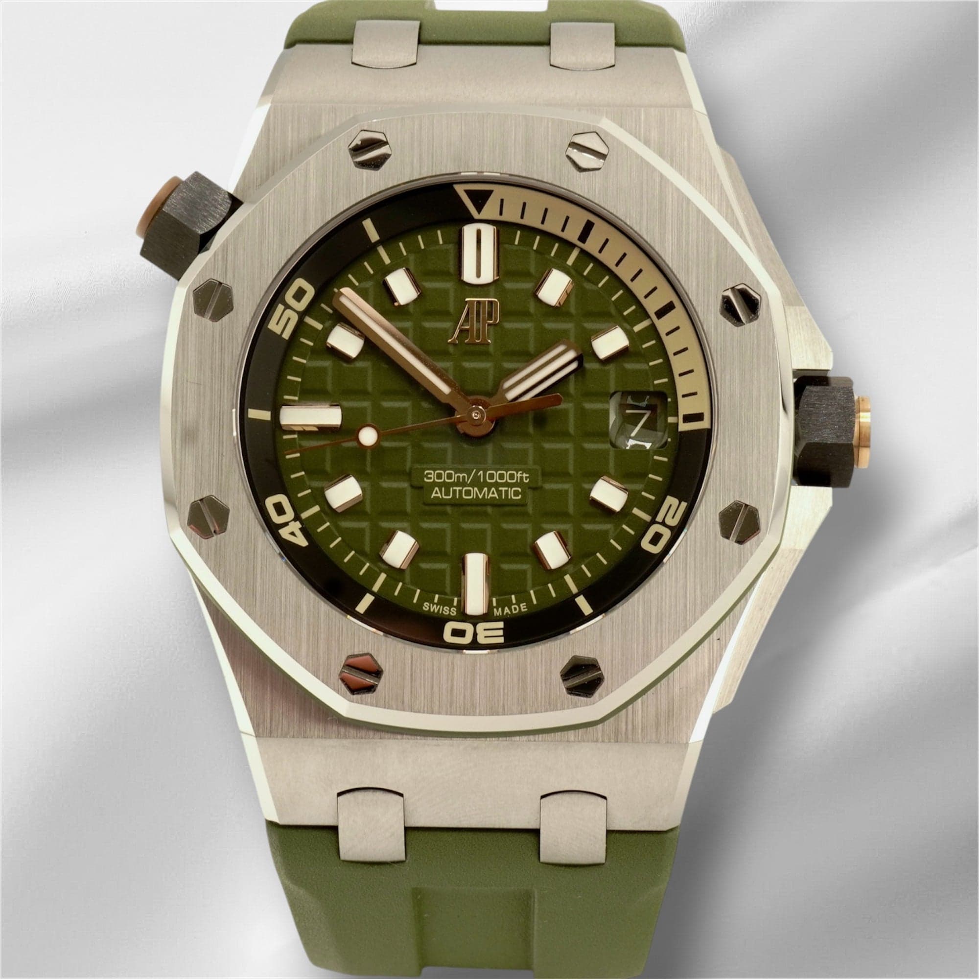 Audemars Piguet Offshore Diver - Photo 1