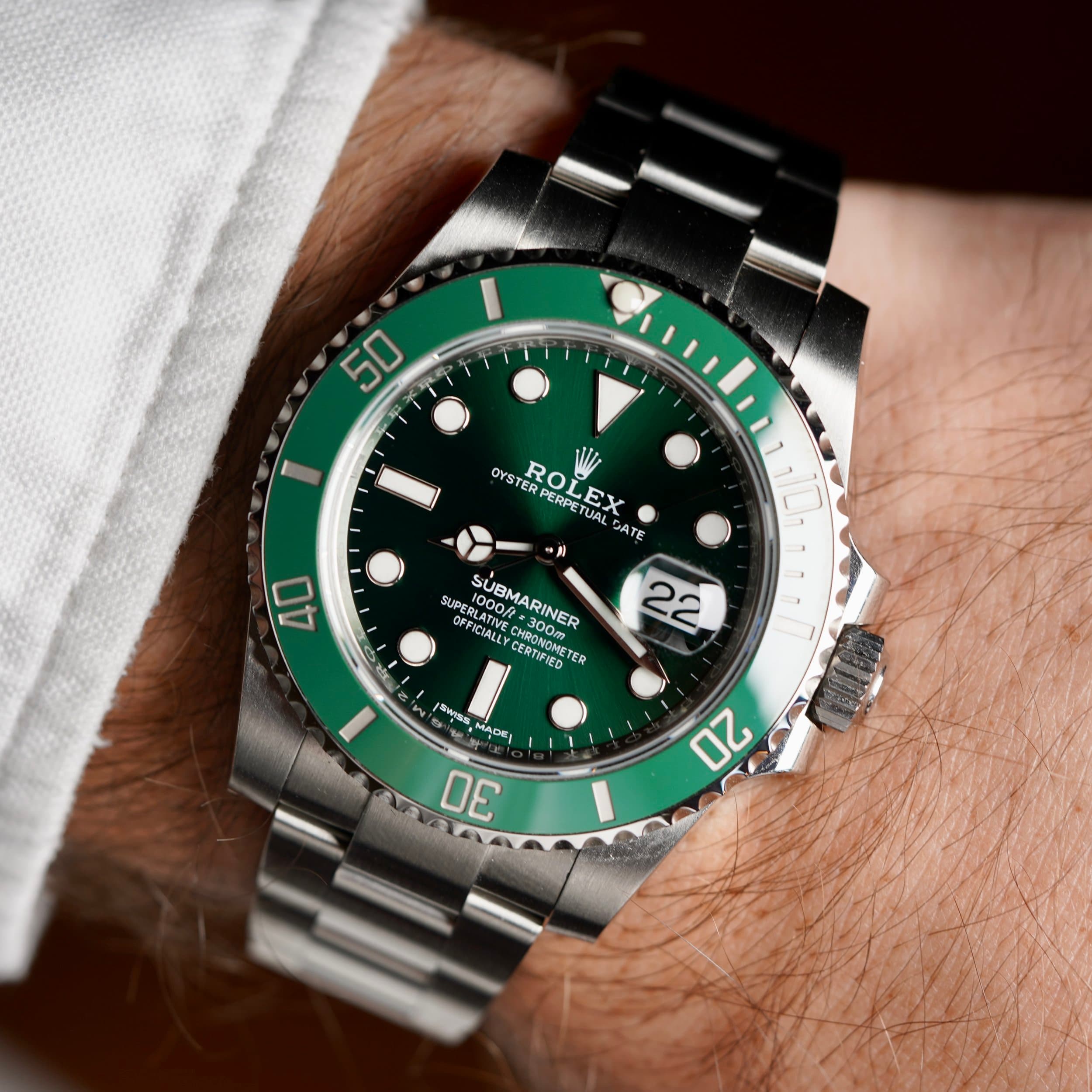Rolex Submariner 116610LV Hulk - Photo 1